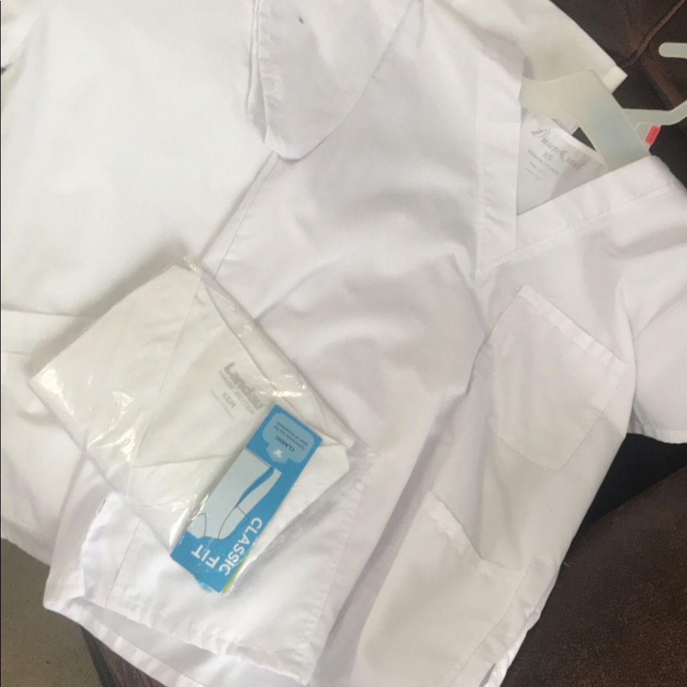XS Scrub tops (3)